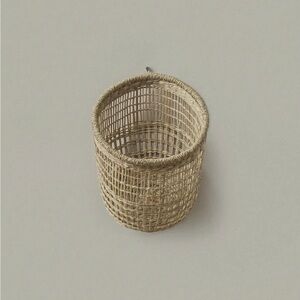 Natural Seagrass Wall Woven Basket
